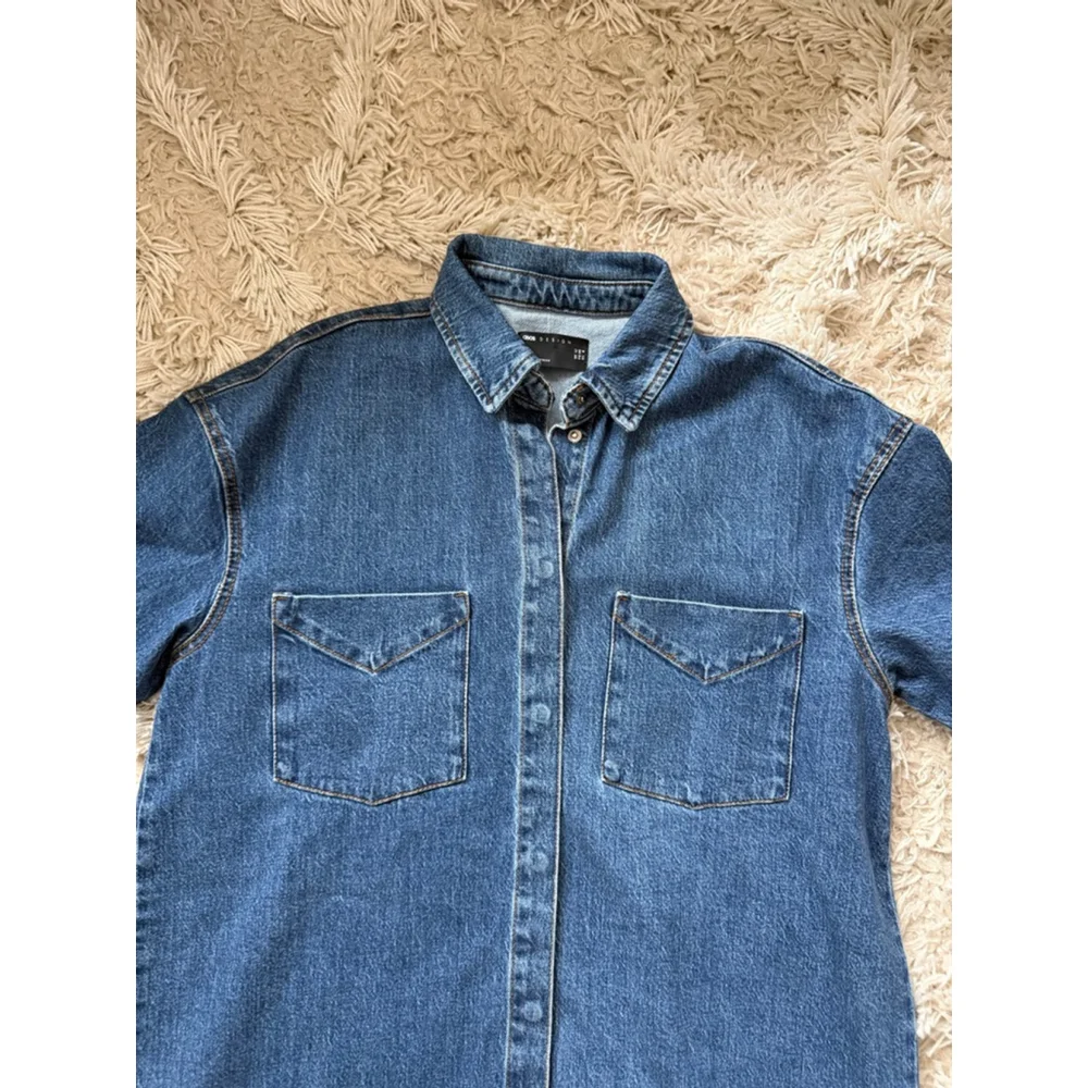 Women's ASOS DESIGN Blue Denim Short Sleeve Mini Dress Size 8 - Picture 2 of 6